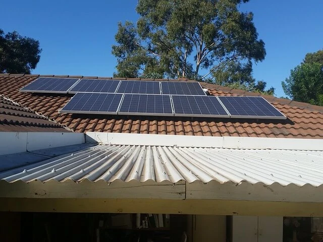 太阳能电池板保险