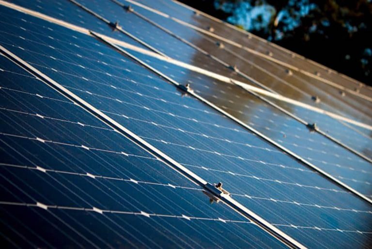 2022年最佳太阳能电池板:最值得购买的产品是什么?